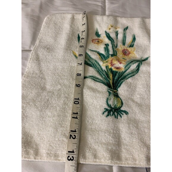 LIZ CLAIBORNE Vintage Bath Towels YELLOW FLORAL BOTANICAL (2) Made USA Cottage - Picture 12 of 14